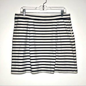 ⭐️ Tommy Hilfiger Navy & White Striped Skirt LARGE